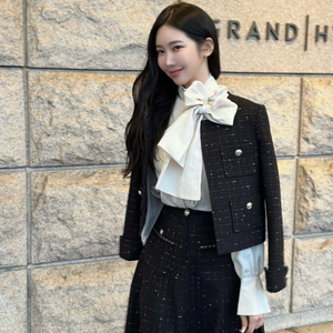 이부베 블랙 트위드 자켓 스커트 세트