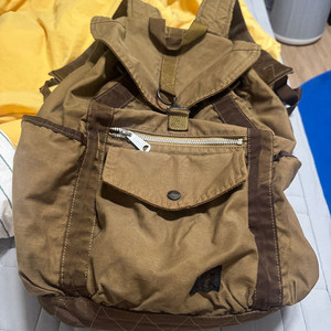 요시다포터 CRAG RUCKSACK 크래그 럭색 다크브라운 색상 판매