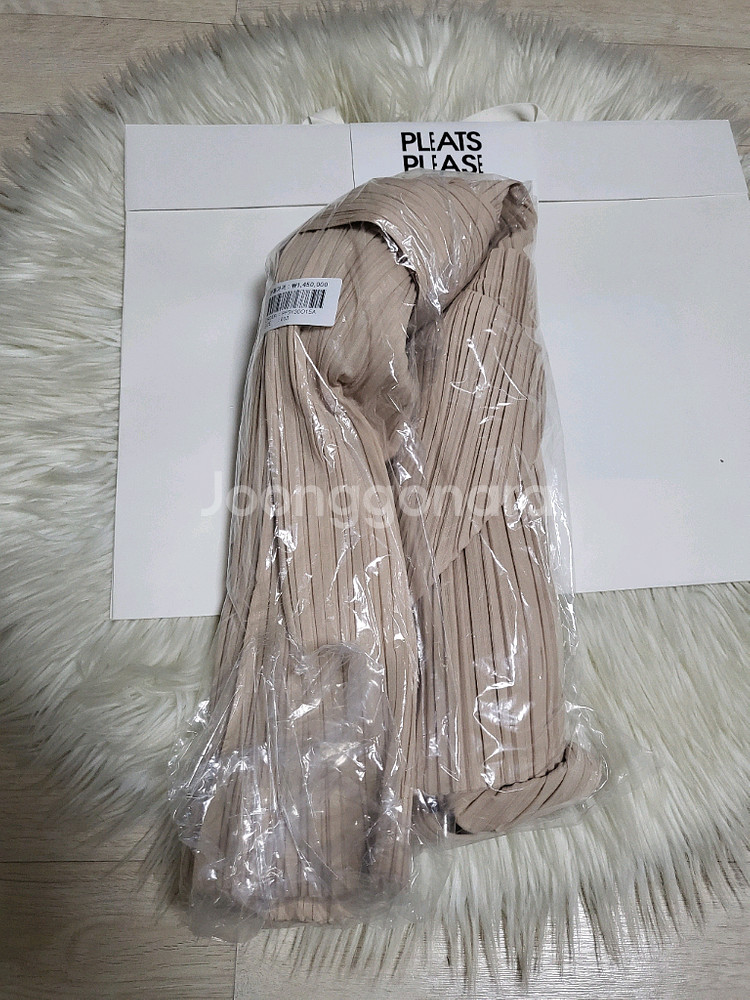 이세이미야케 플리츠플리즈 코트 울 플리츠 코트 라이트 베이지 3사이즈--8