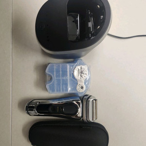 브라운 시리즈 9 PRO+ 전기면도기 세트 9566cc