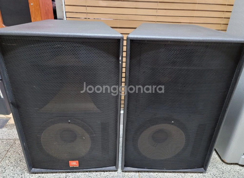JBL SR4735x pa스피커 판매합니다--0