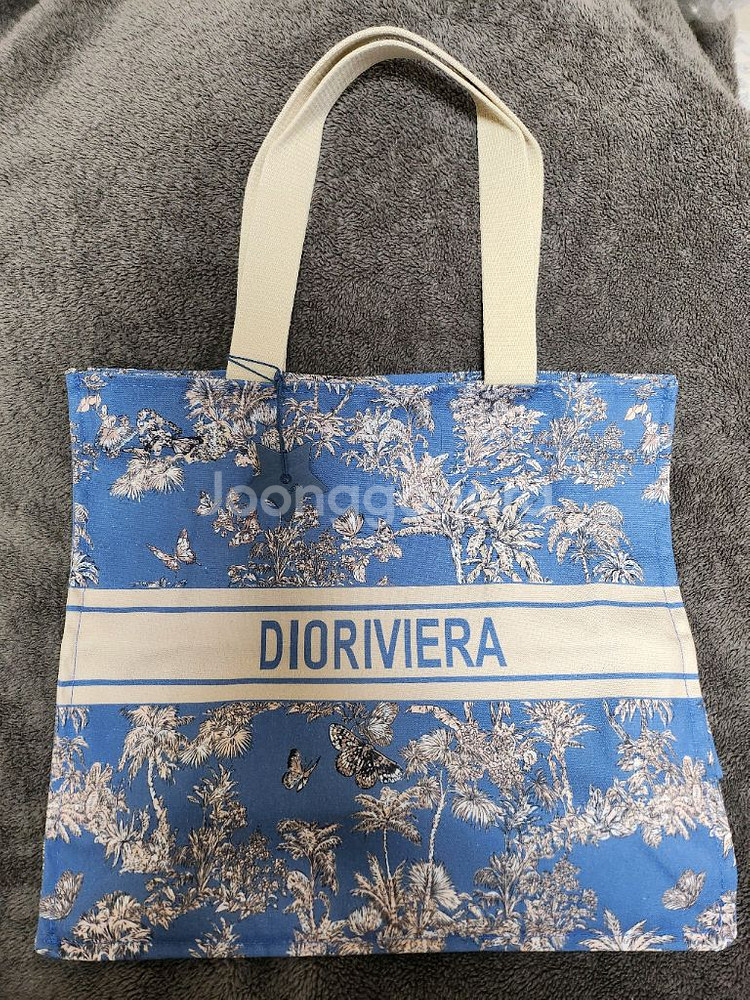 (11/11 한정세일) 디올 리비에라 2025 에코백--0