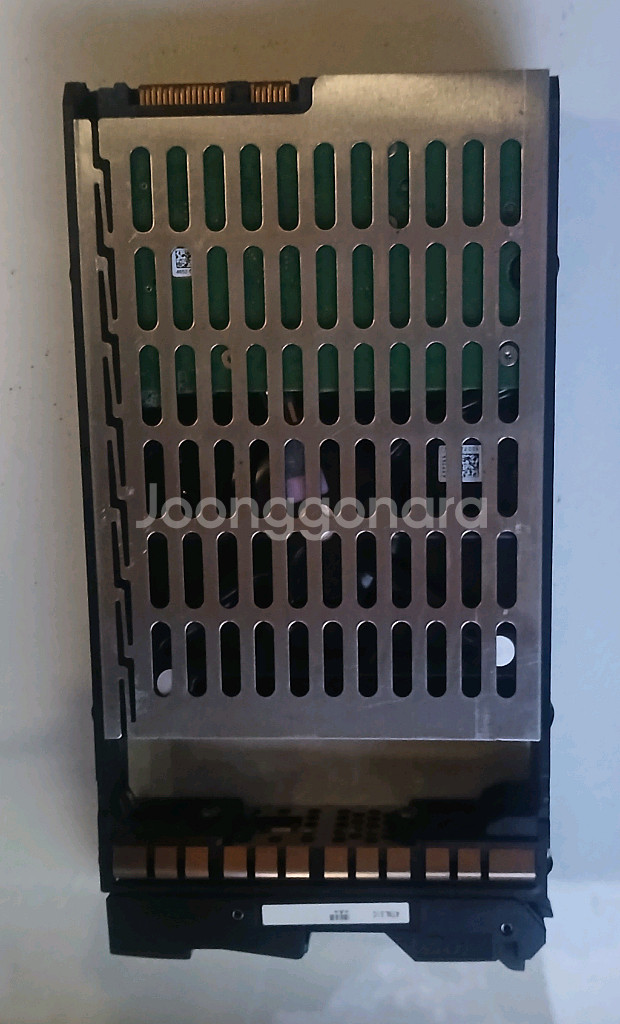 새상품 일본 시게이트 오리지널 4테라 서버용 하드 팝니다--3