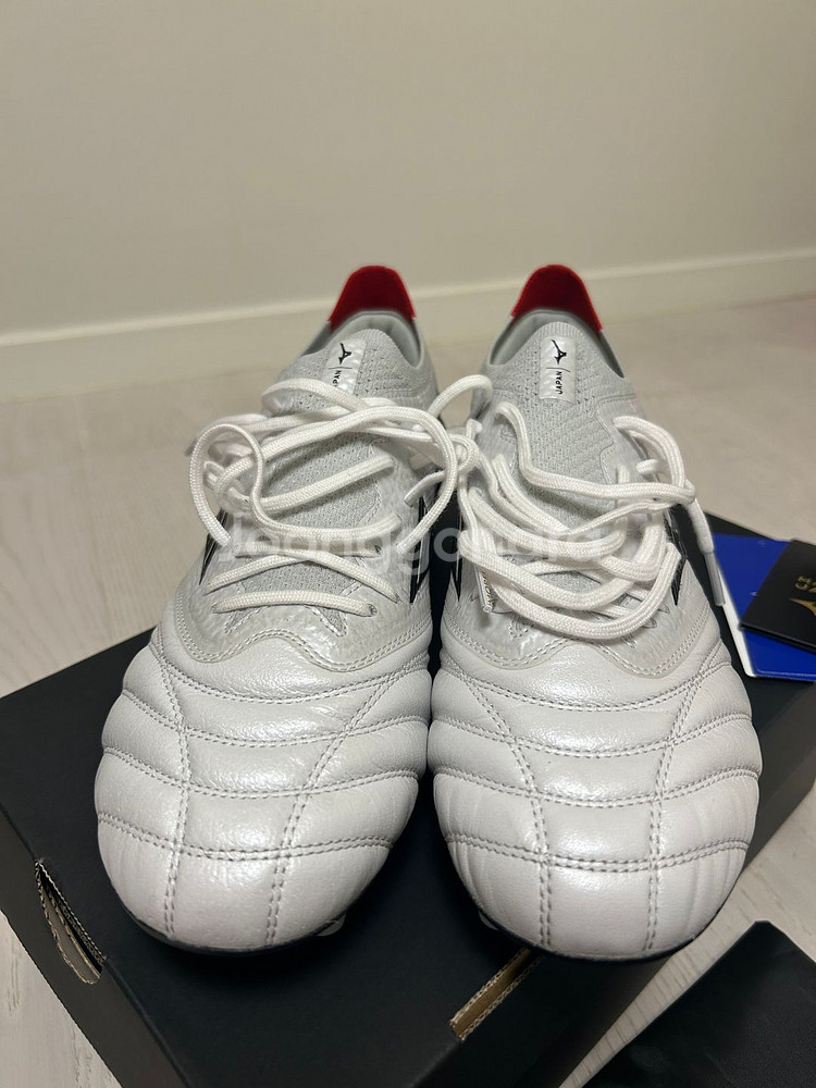 미즈노 모렐리아 네오4베타 제팬 260팝니다--5