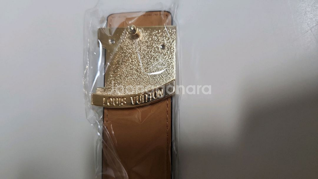 루이비통 남성 벨트--1