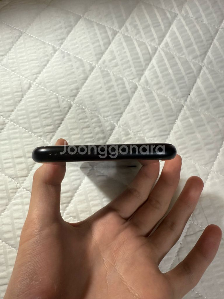 아이폰 SE2 블랙 128GB--3