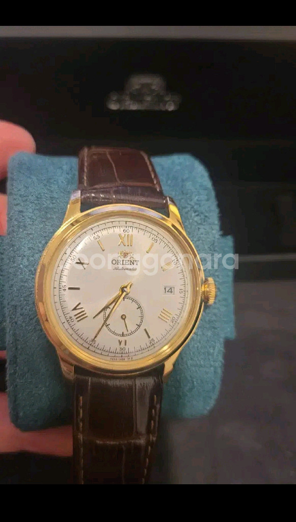 오리엔트 밤비노 스몰세컨즈 골드 가죽 시계 정품--3