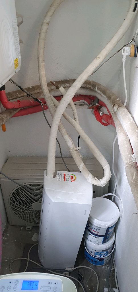 삼성전자 벽걸이 에어컨 6평형 (실내기 + 실외기) 이미지