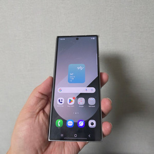 갤럭시 Z폴드6 실버 256기가 새상품 팔아요~