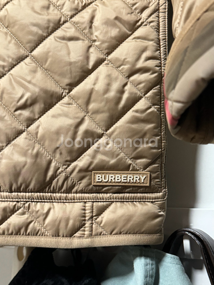 버버리 달리 퀼팅 자켓 (새상품) L--3