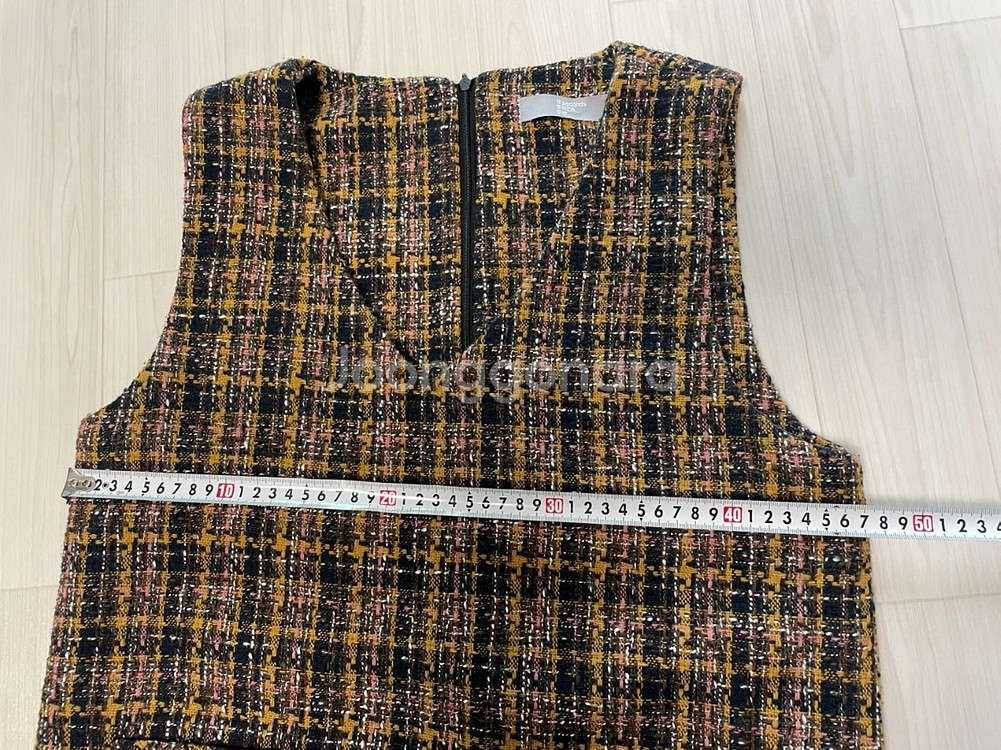 에잇세컨즈 트위드 자켓 스커트 셋업--3