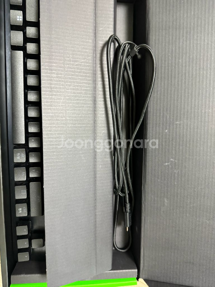 레이저 헌츠맨 v3 pro tkl--2