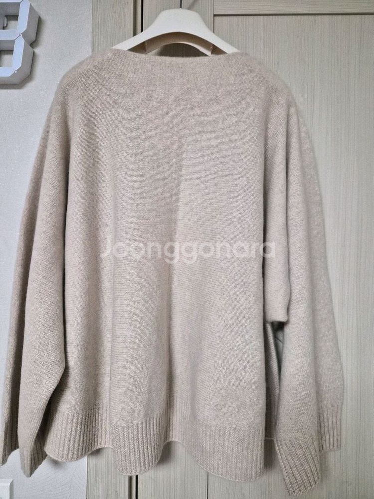 더캐시미어 캐시미어100 홀가먼트 니트탑 프리사이즈 오트밀--2