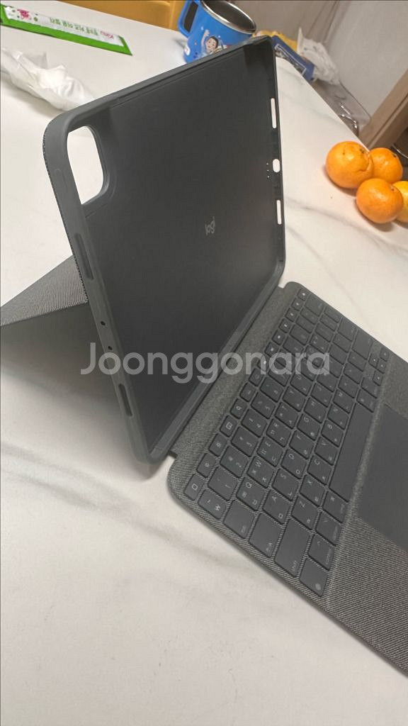 로지텍 콤보 터치패드 아이패드 프로 11 키보드 케이스--0