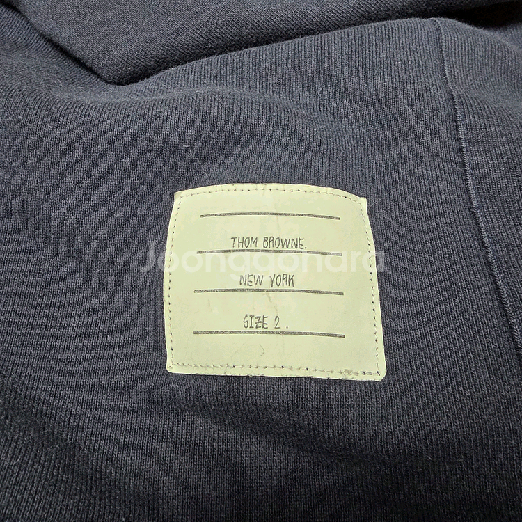 [클로젯][2][백화점판]톰브라운 사선완장 맨투맨--5