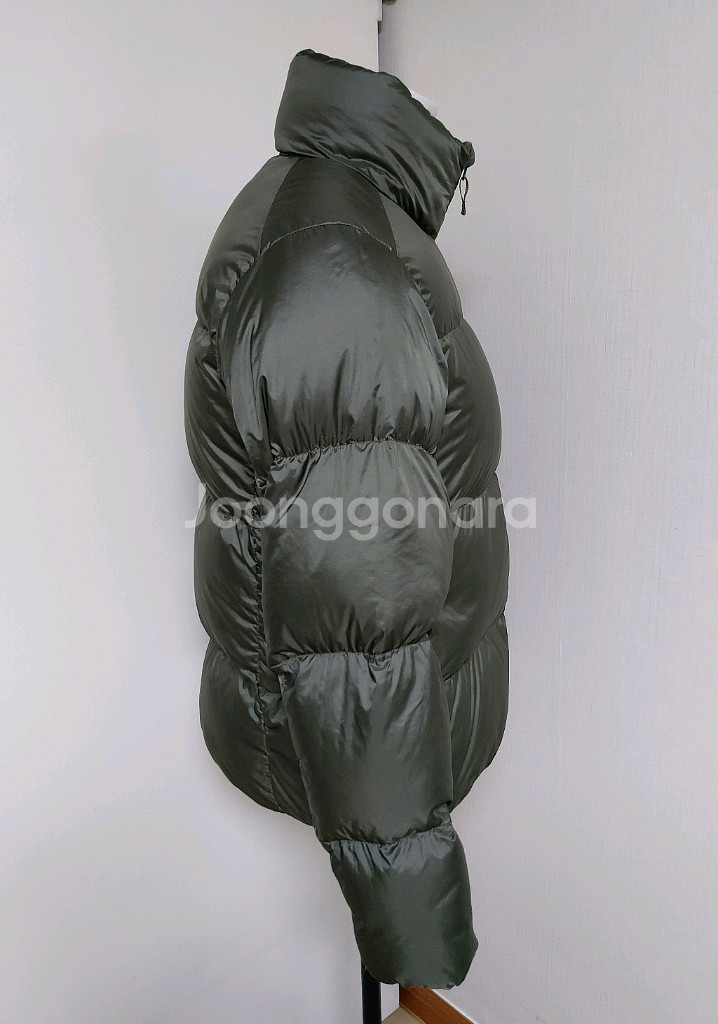 유니클로 울트라 라이트 다운 봉태규패딩(L)--1