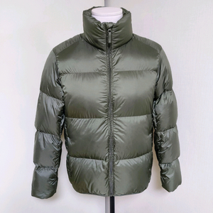 유니클로 울트라 라이트 다운 봉태규패딩(L)