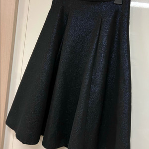 질스튜어트뉴욕 이태리소재 글리터 플레어 스커트 풀 햅번 롱치마 펄 연말룩 생일룩