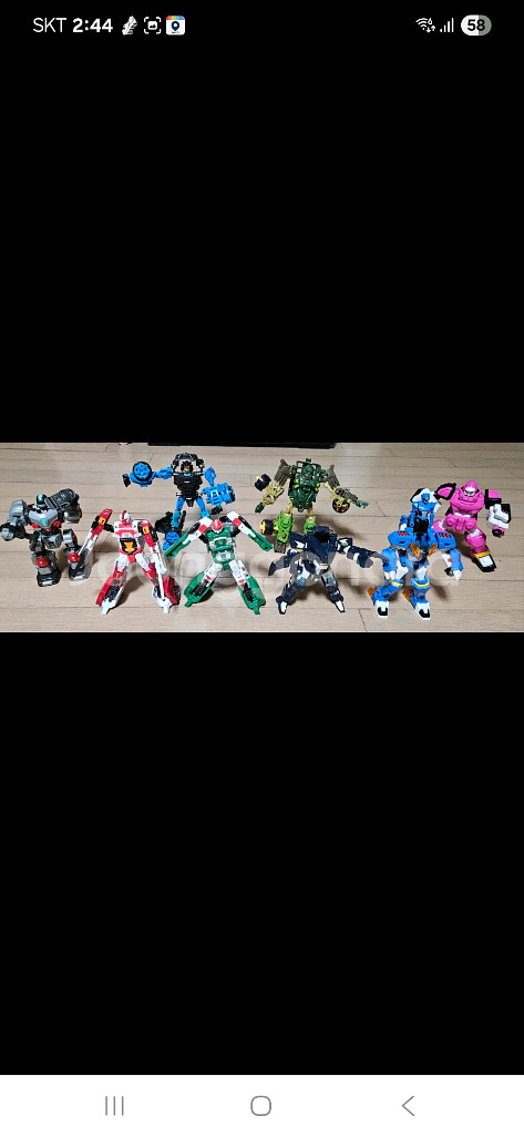 헬로카봇 &미니특공대 변신로봇 미니 로봇세트 8종 거의새상품--0