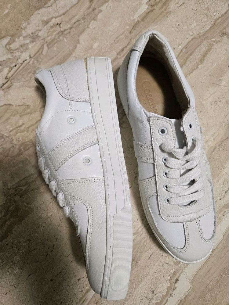 스니커즈 팝니다.(새상품)--2