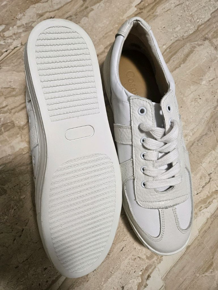 스니커즈 팝니다.(새상품)--3