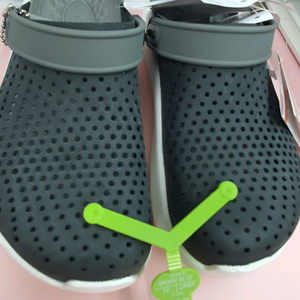 크록스 라이트라이드 360 클로그 슬리퍼