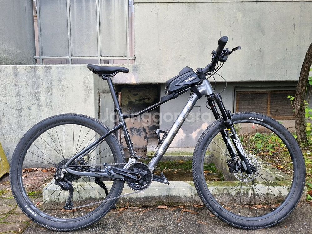 첼로 mtb 자전거 xc스포츠 팝니다.--1