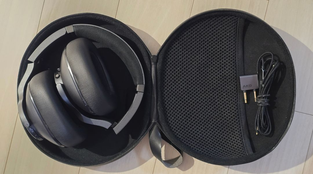 akg n700nc 무선헤드폰 이미지
