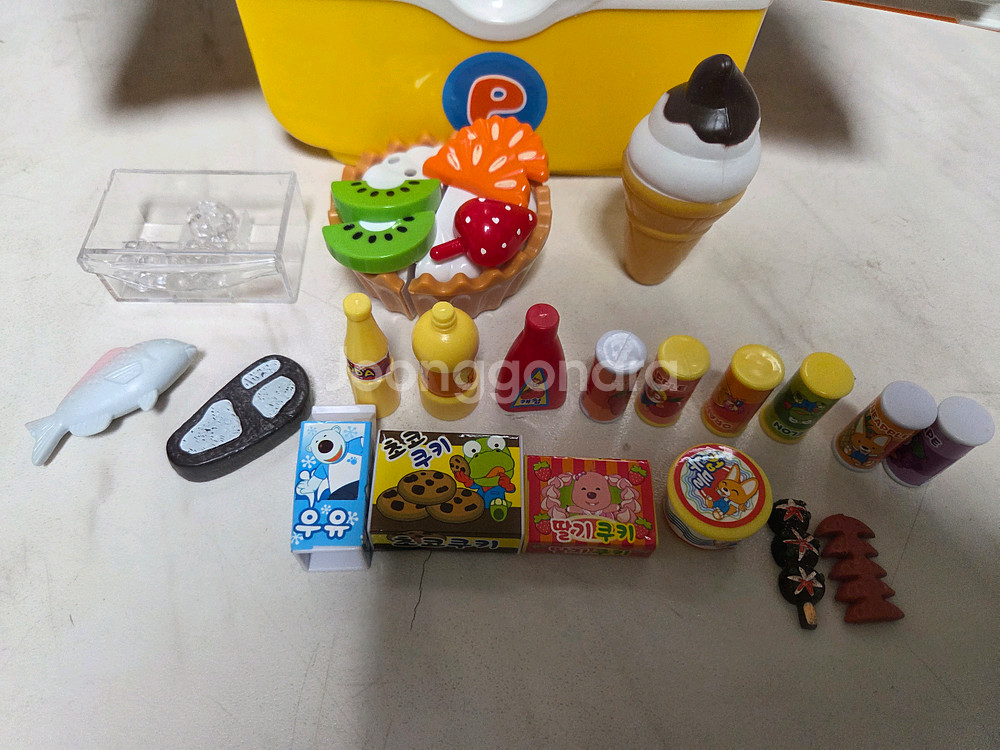 뽀로로 냉장고와 뽀로로 생일케이크--3