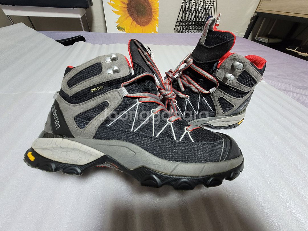 고어텍스 등산화 275--1