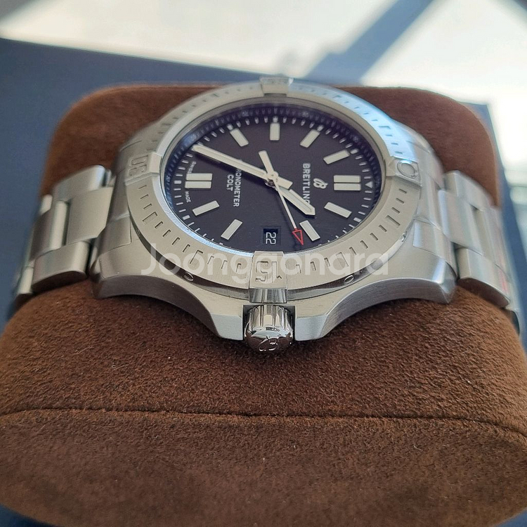 브라이틀링 신형 콜트 44mm 오토 검판 A17388(2019년식)--4