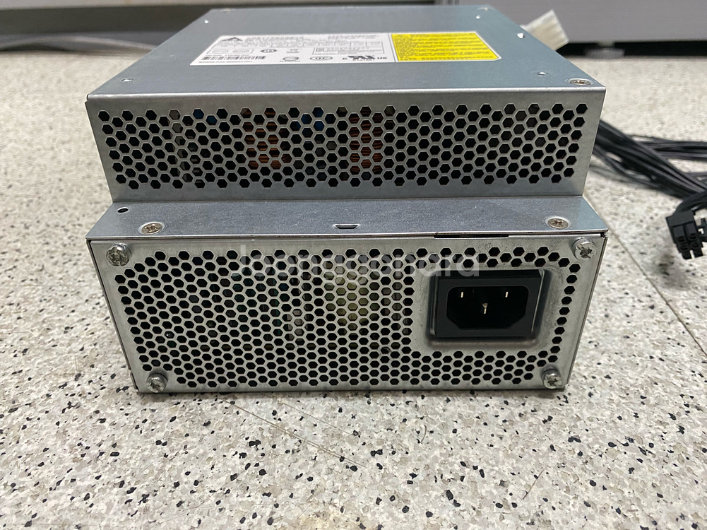 HP Z440 워크스테이션 700W 파워서플라이 델타 제품--1