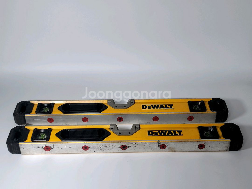 디월트 600mm자석수평대--9