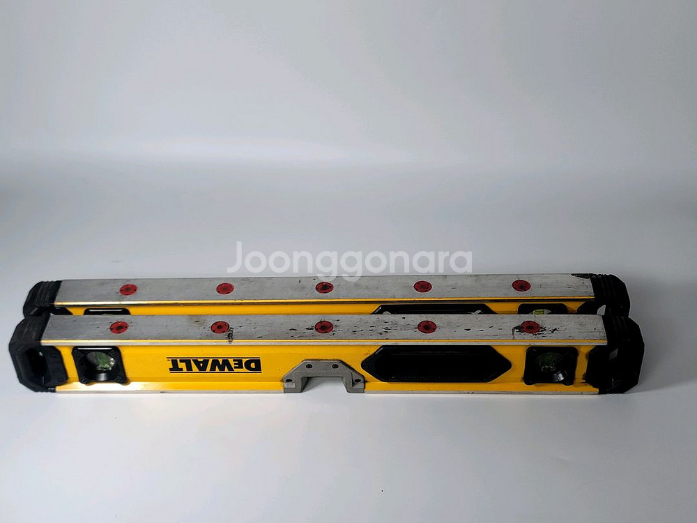 디월트 600mm자석수평대--6