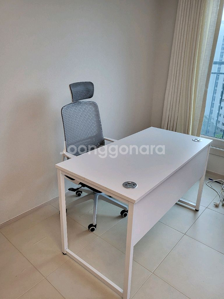 회의용테이블 4인사무실 책상 세트 의자 서랍 파티션 책장 수납장 캐비닛 보관함--3