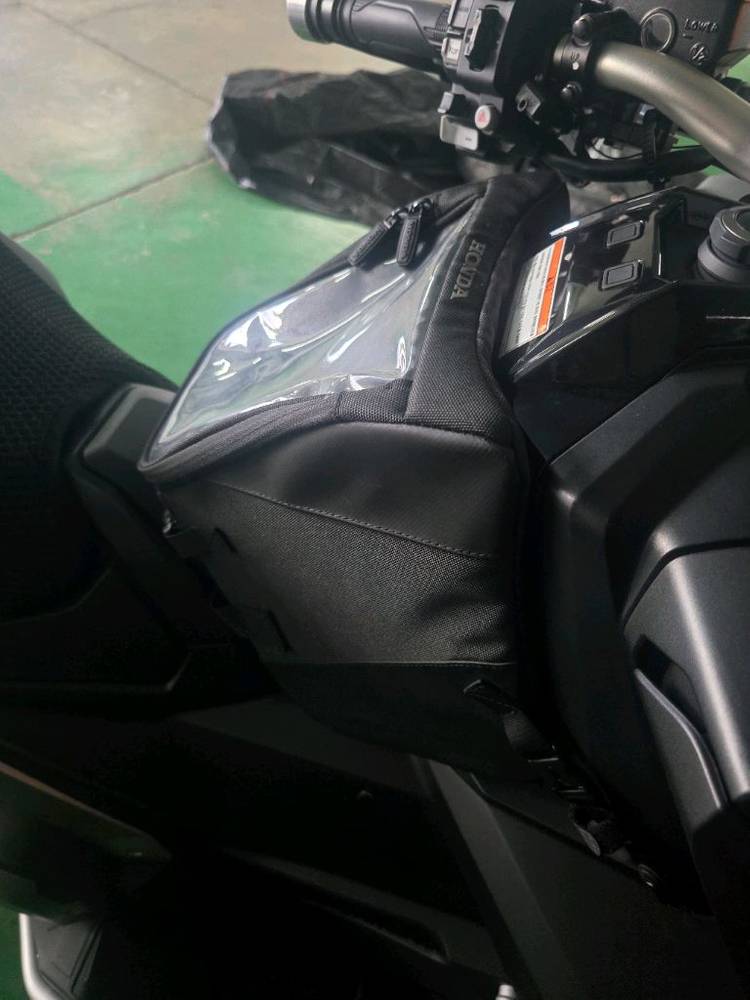 혼다 X-ADV750 가격다운 이미지