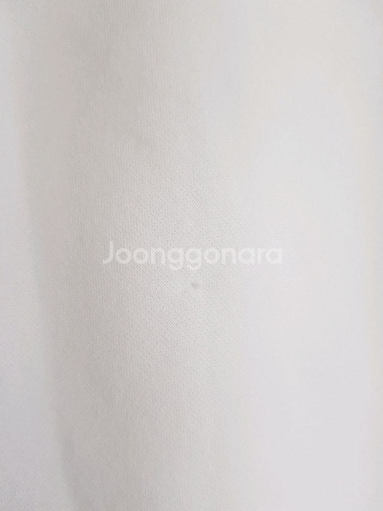 맨시티 21-22 선수지급용 트레이닝탑--6