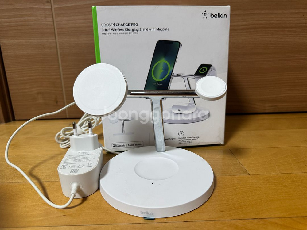 벨킨 3in1 15w 맥세이프 고속 무선 충전기 WIZ017kr 팝니다--0