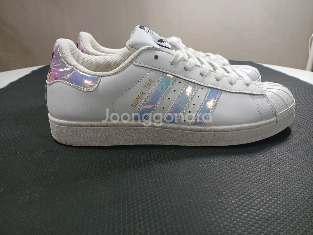 아디다스 슈퍼스타 홀로그램 흰색 270~280(칼발)--2