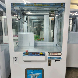 오락기 인형뽑기 기계자이안트왕발팝니다