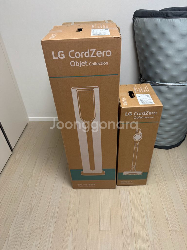 미개봉 새상품 LG 무선청소기 오브제컬렉션--0