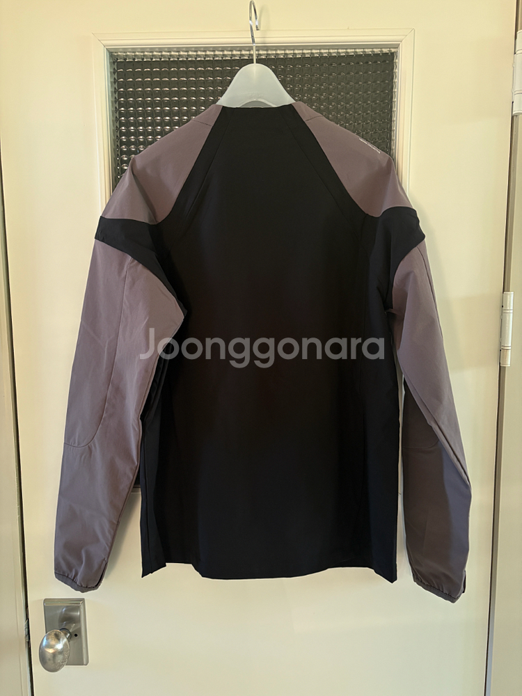 콜드웜 soft shell jacket (black) -small fit- 팝니다.--1