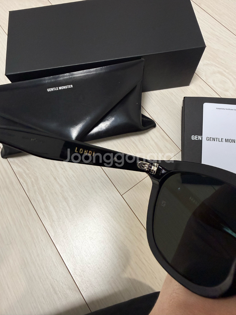 젠틀몬스터 론디 선글라스--2
