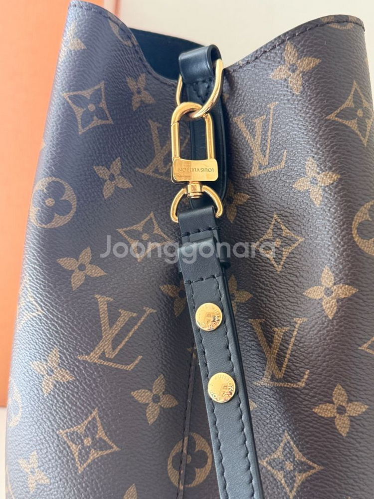 루이비통 네오노에 MM 모노그램 버킷백--3