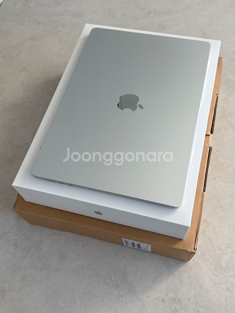 맥북에어 M4 15인치 16G 512SSD--0