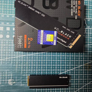 WD BLACK SN850X SSD 2TB 풀박 + 방열판포함