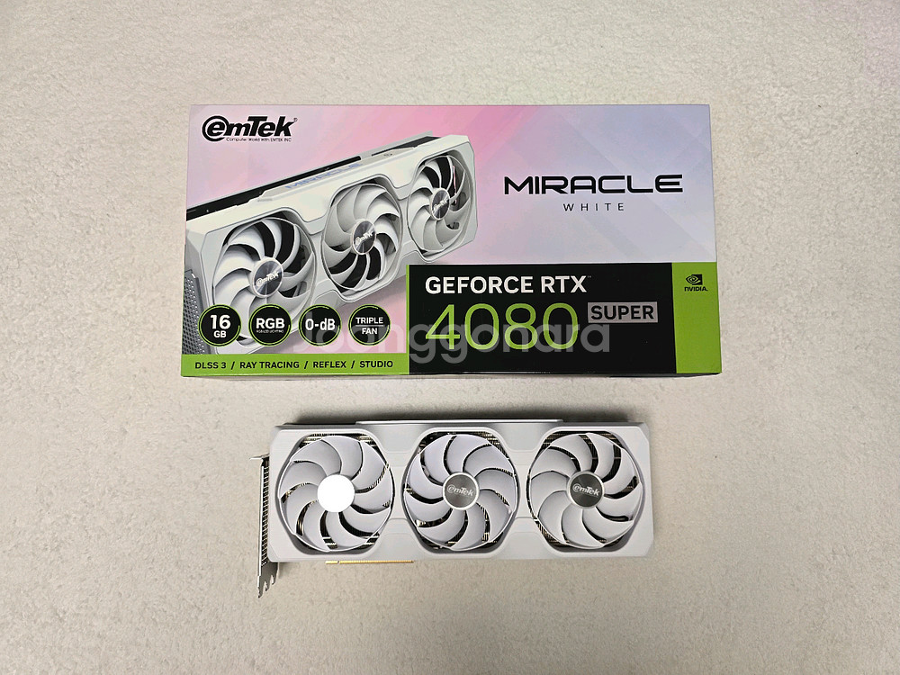 이엄텍 RTX 4080 SUPER white--0