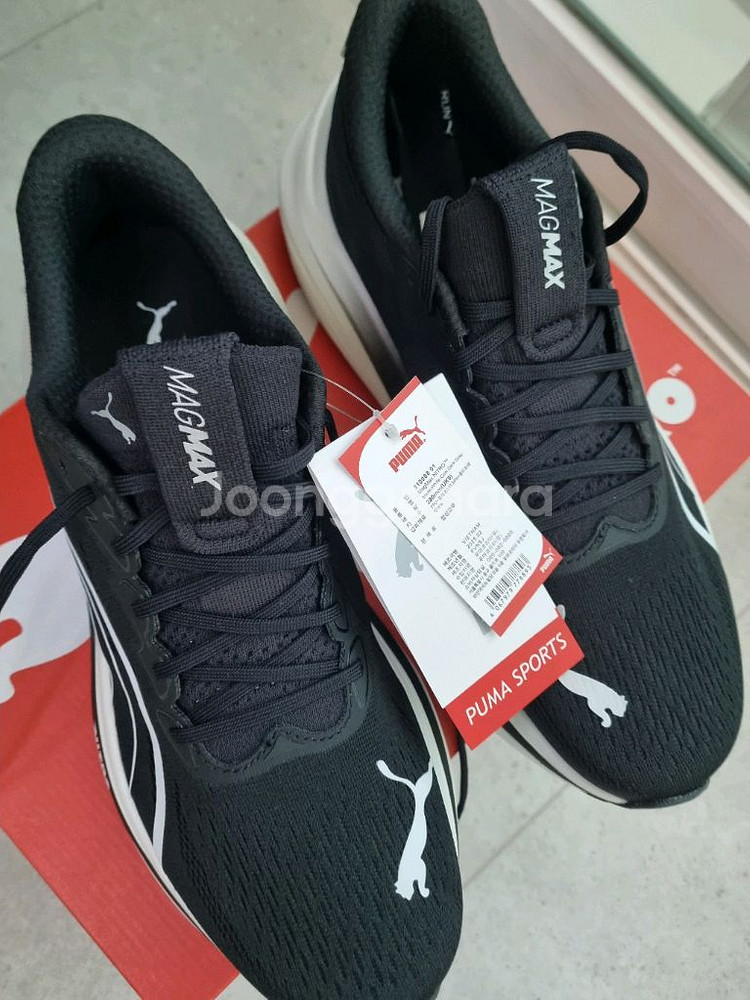 [새상품]푸마 매그맥스 나이트로 러닝화 280--2