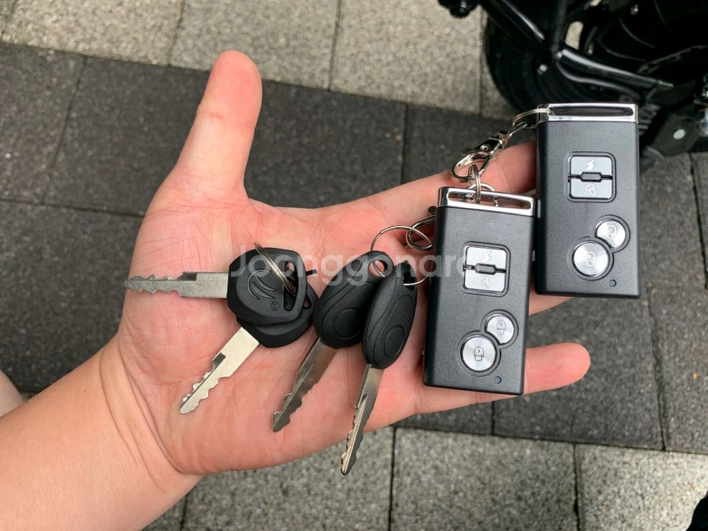 에이유테크 락스핀 48v 10ah 전기자전거--5