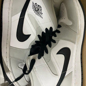 나이키 조던 미드그레이포그 235